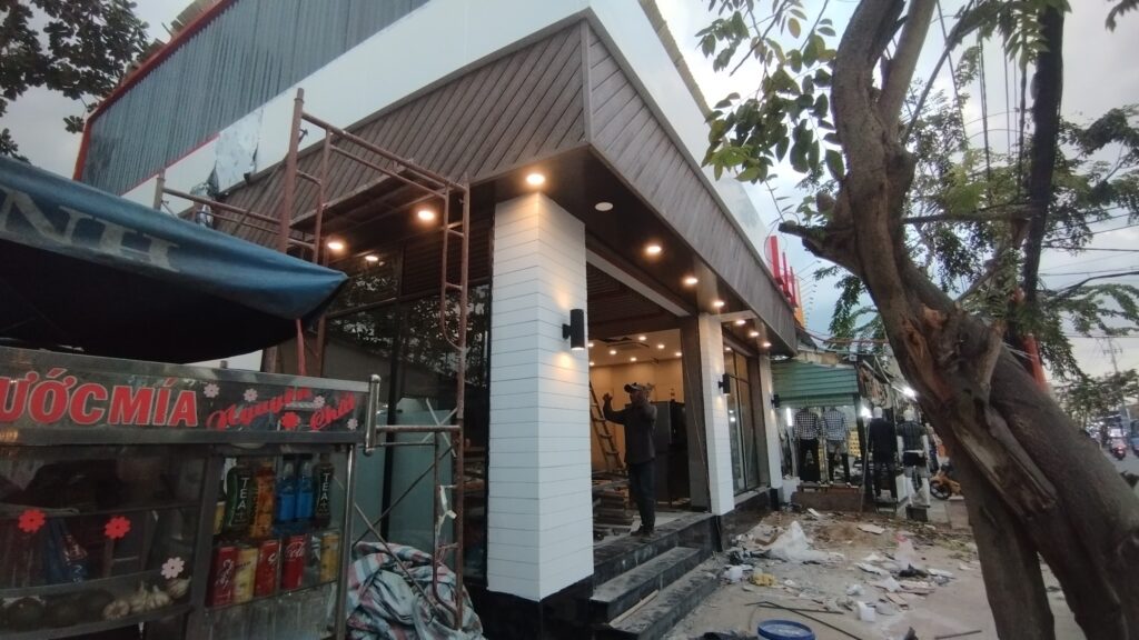 Quá trình thi công kfc nguyễn văn tạo bởi Kiến Thạch